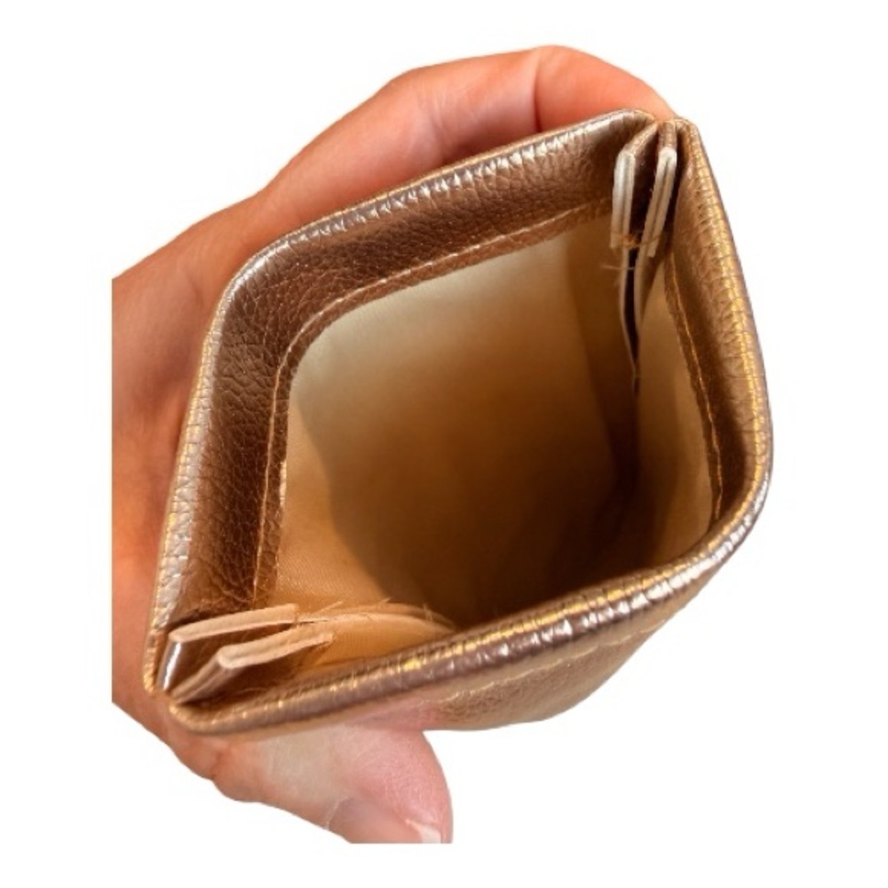 I–Sea Gold Glasses Case - Picture 3 of 3